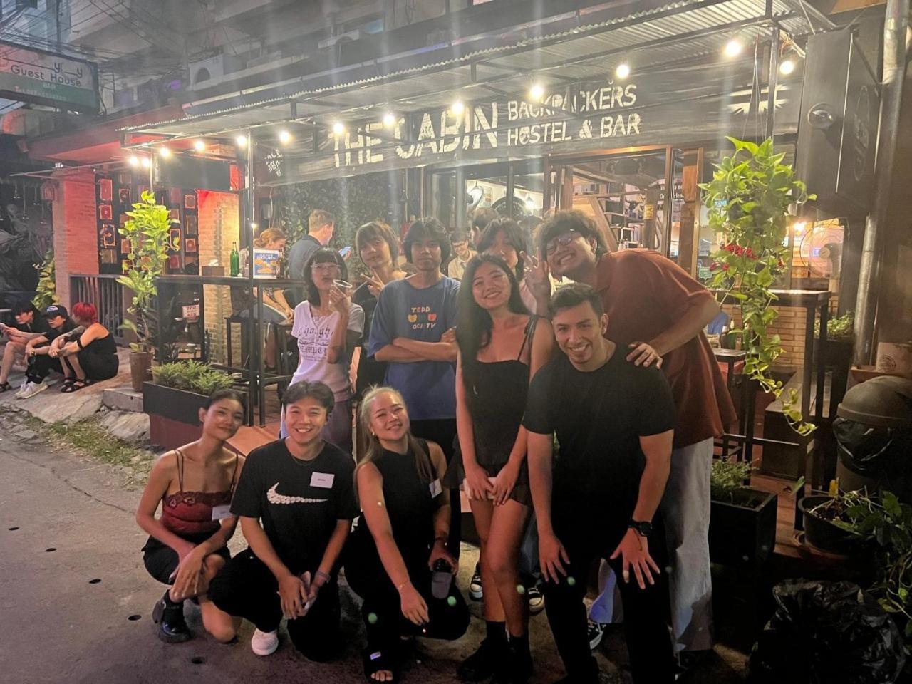 The Cabin Backpackers Hostel & Bar Chiang Mai Exterior foto